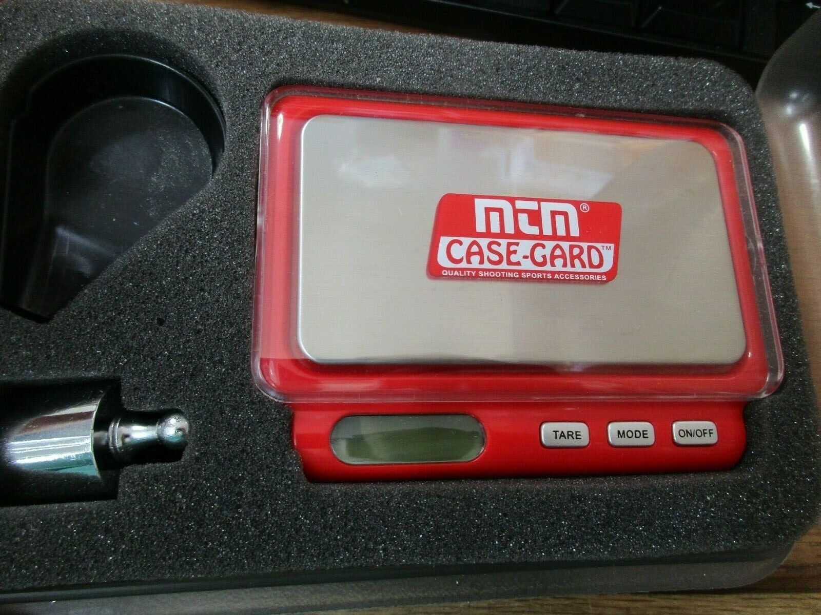 Mtm Case-gard Ds-750 Red Mini Digital Reloading Scale  Aaa Batteries Included