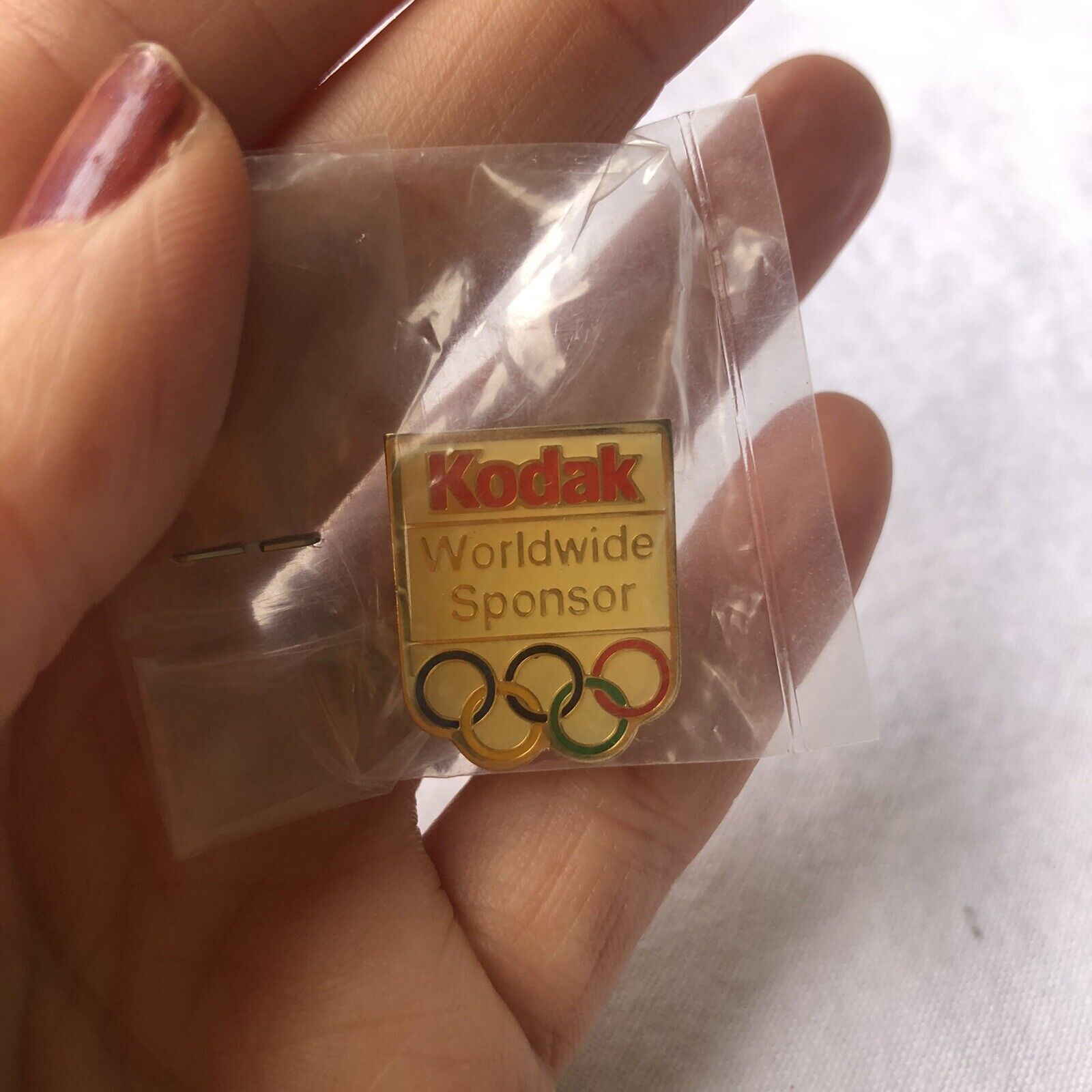 Kodak Worldwide Sponsor Vintage Olympics Pin